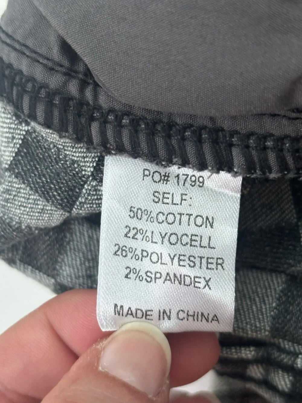 Annie Wear Women's Gray and Black Checkerboard Denim Cargo Mini Skirt Large - Picture 6 of 6